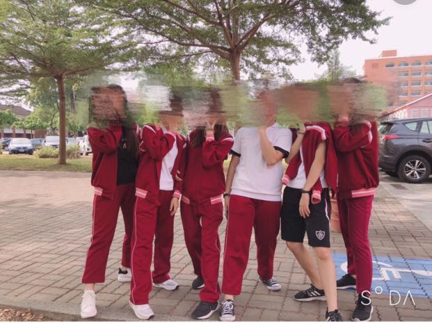 長榮中學運動服 她的時尚 上衣在旋轉拍賣