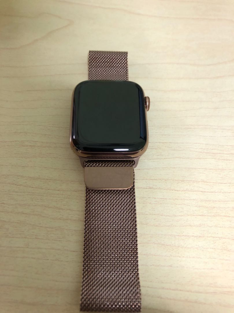 Apple watch 4 gold stainless steel case new arrivals with gold milanese loop