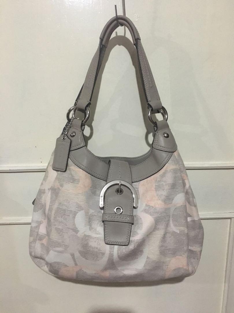 Authentic Coach Bag-Multicolor (Category: Purses & Pouches) located in Quezon City. Submitted by declutter_project (Listing ID 246368010, Image 1). Description: Original price is US $200 ,bought from U.S. Only used 3 times..excellent condition .