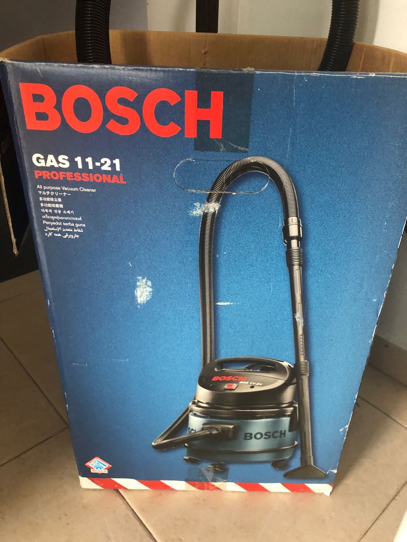 Bosch vacuum GAS 1121, Home Appliances, Cleaning & Laundry on Carousell