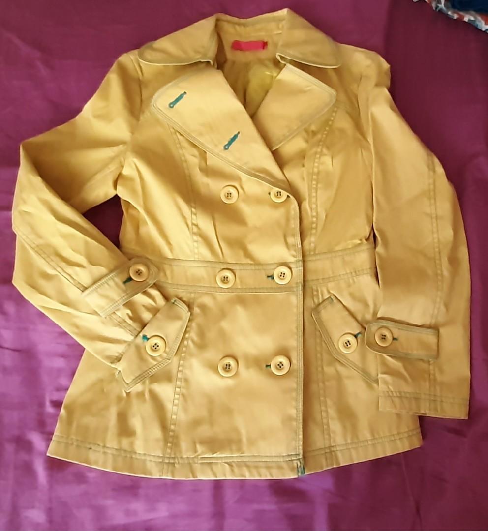 Bright yellow jacket womens clearance