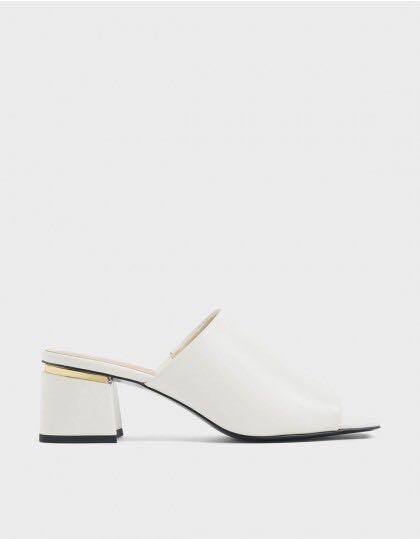white court block heels