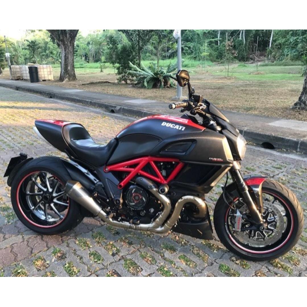 Ducati Diavel Carbon Red Gen2 Motorbikes Motorbikes For Sale