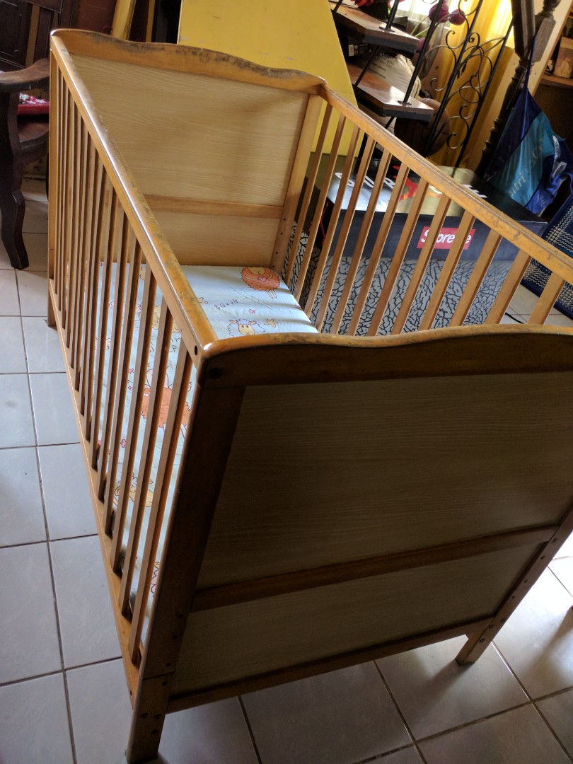 Dwelling wooden crib cheap