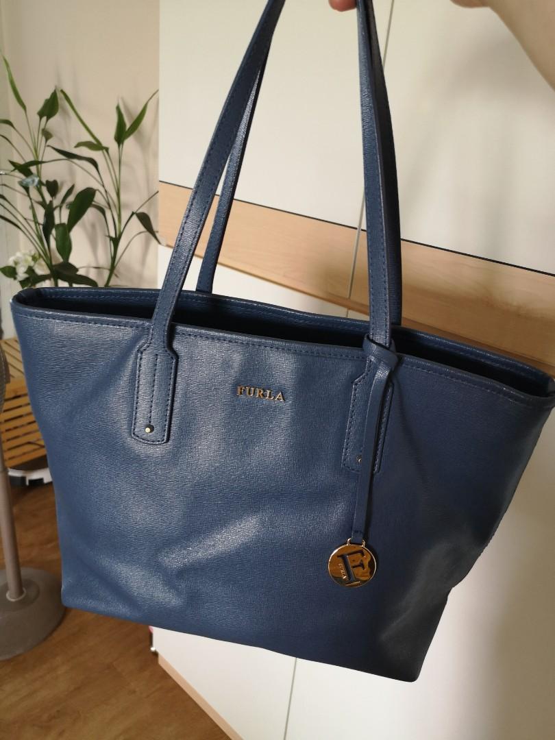 Furla daisy tote top