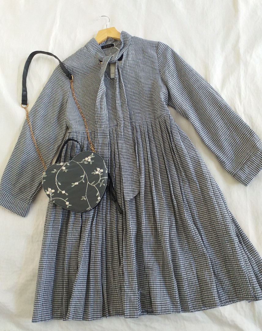 Garage sale 1 DRESSES, Women's Fashion, Dresses & Sets, Dresses on