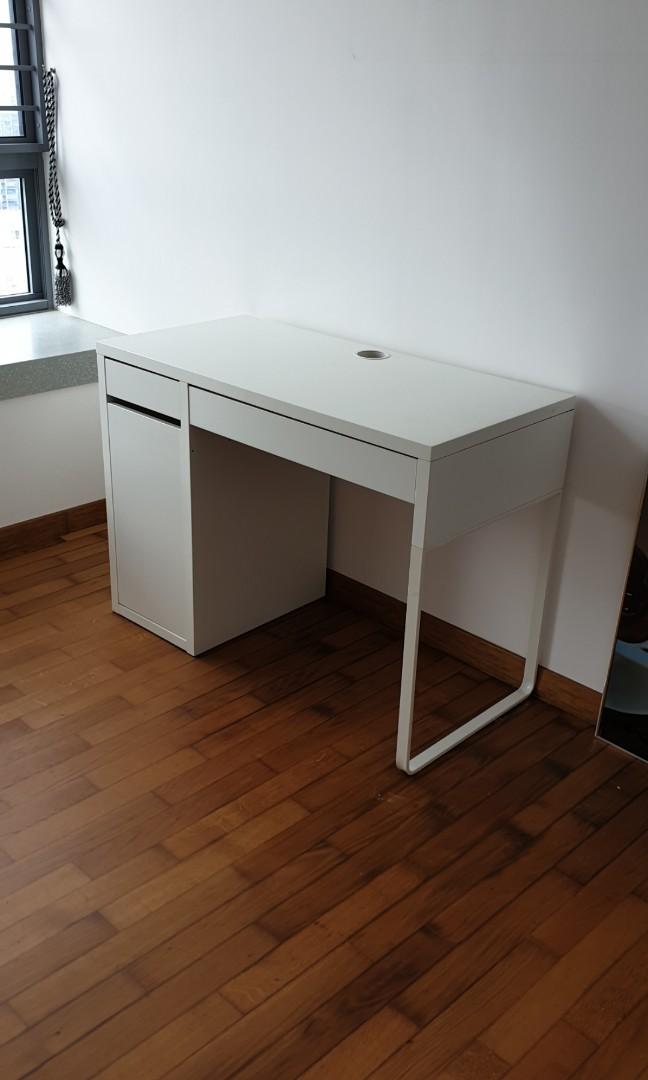 Ikea Study Table Desk Furniture Tables Chairs On Carou Ikea Study Table Desk Furniture