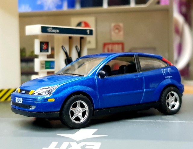Matchbox ford focus on sale