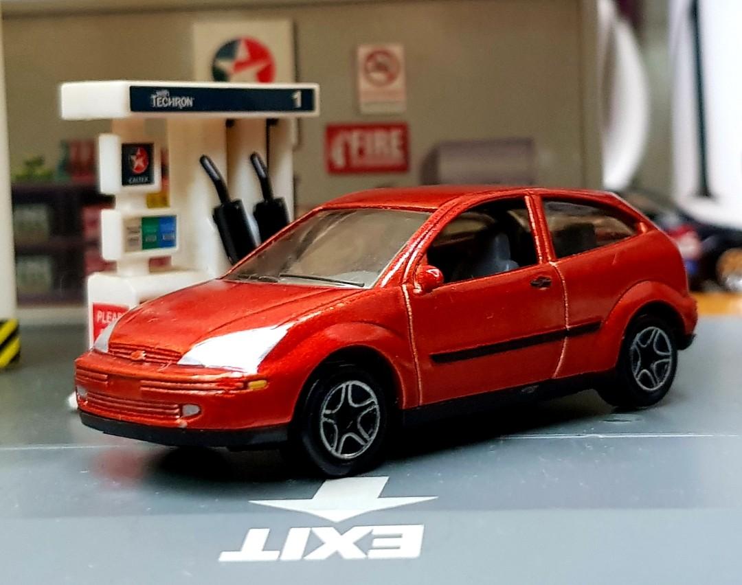 Matchbox Yellow & Rust Orange FORD FOCUS Set of 2 (Category: Vehicle & Diecast Models) located in Quezon City. Submitted by arkistoragebox (Listing ID 246370347, Image 3). Description: Matchbox 1/64 Yellow & Rust Orange FORD FOCUS Set of 2 - P250.00 ***Set sale only, No breaking of the set Both are loose but in very mint condition. They were stored in a loose car case and were never played with. Please refer to attached photos for actual item con