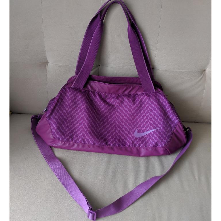 Nike c72 clearance legend duffle bag