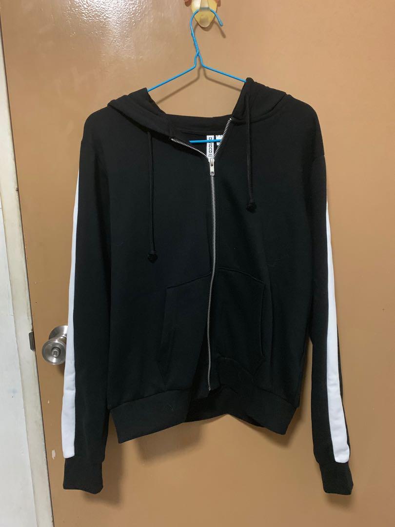 H&m divided sales black hoodie