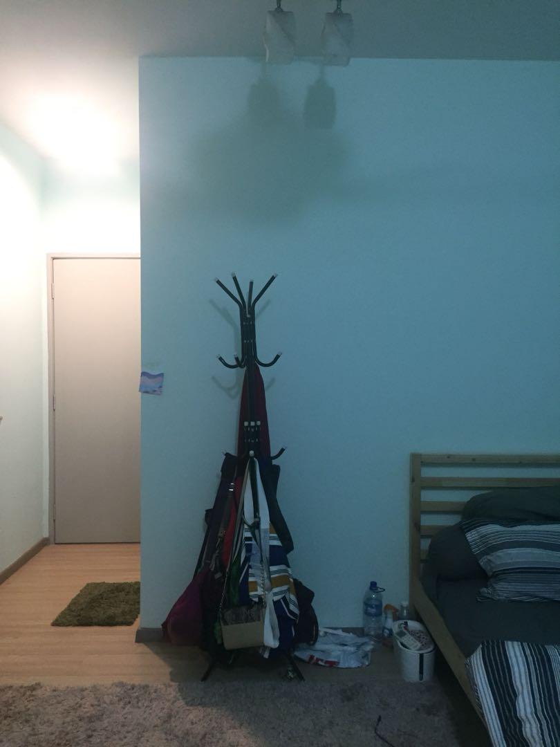 Master bed Residensi Alami Seksyen 13 Shah Alam, Property, Rentals on