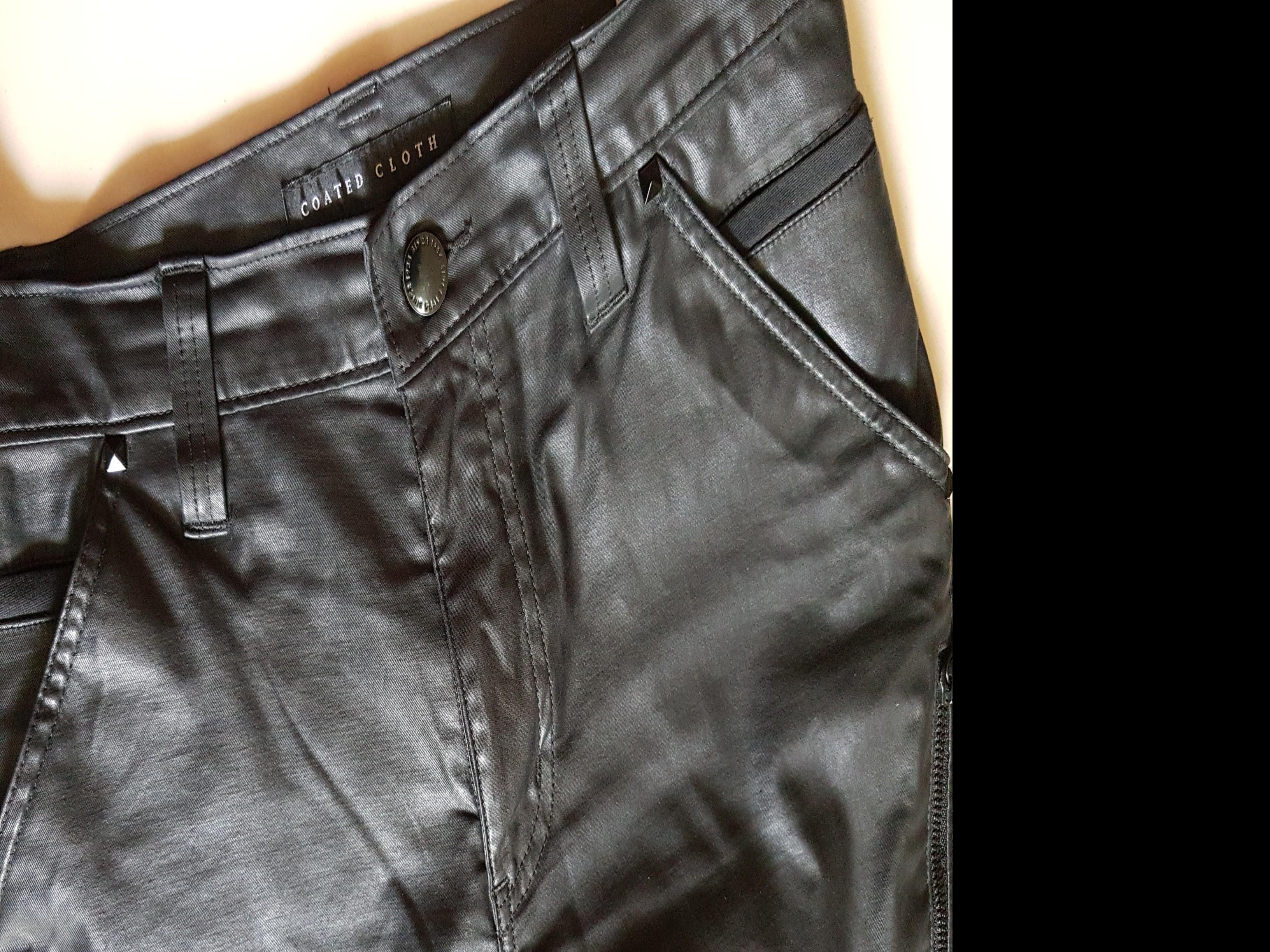 UNIQLO ORI Faux Leather Coated Cotton Pants Fesyen Pria Pakaian