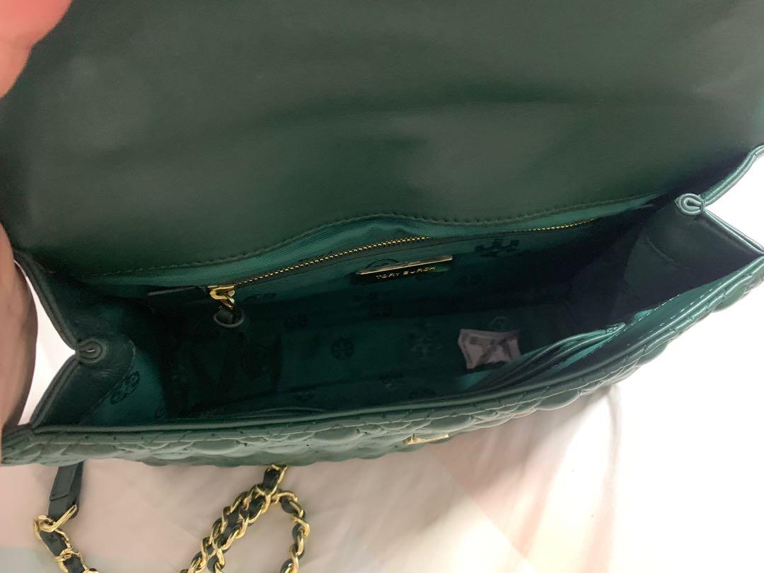 Used Tory Burch green Fleming NOT SMALL (not sure is med or large), Women's  Fashion, Bags & Wallets, Cross-body Bags on Carousell