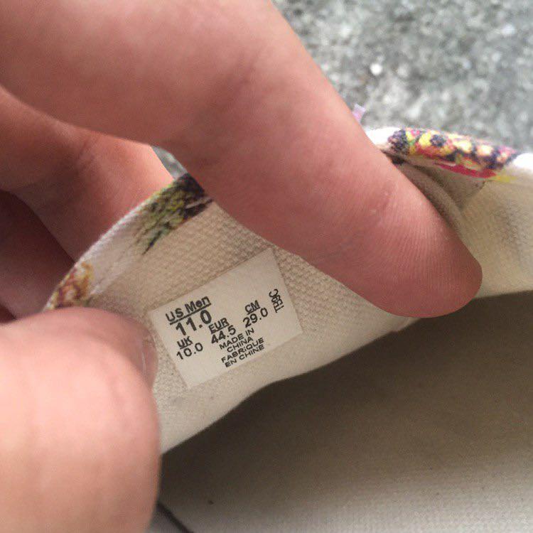 Pineapple vans mens clearance