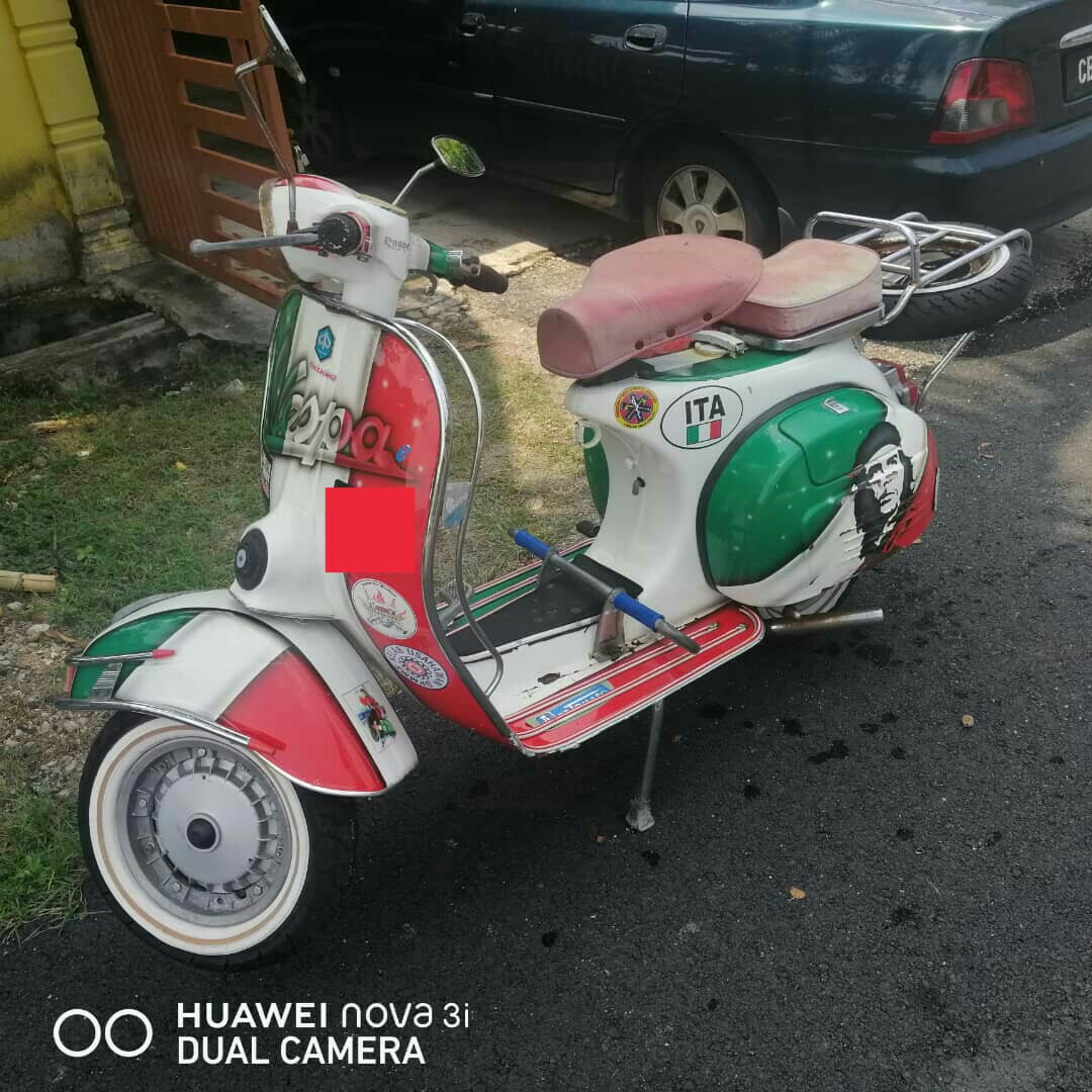 Download 750 Gambar Gerak Vespa Terbaik 