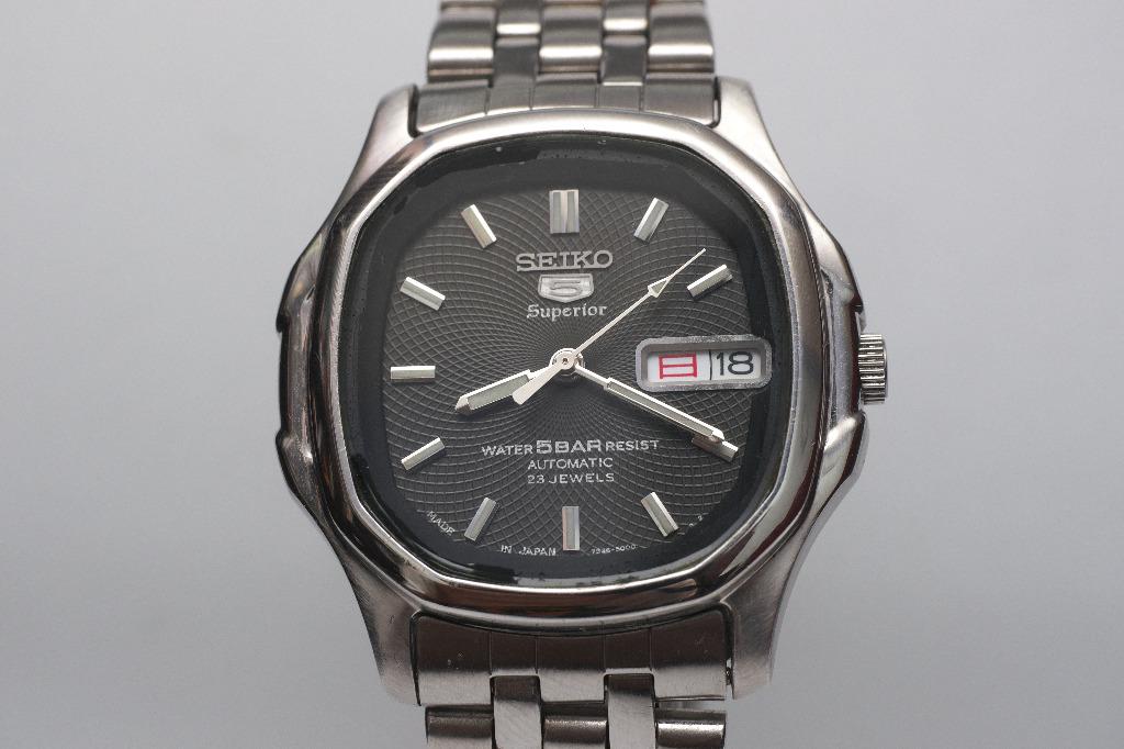 Seiko 5 skz top