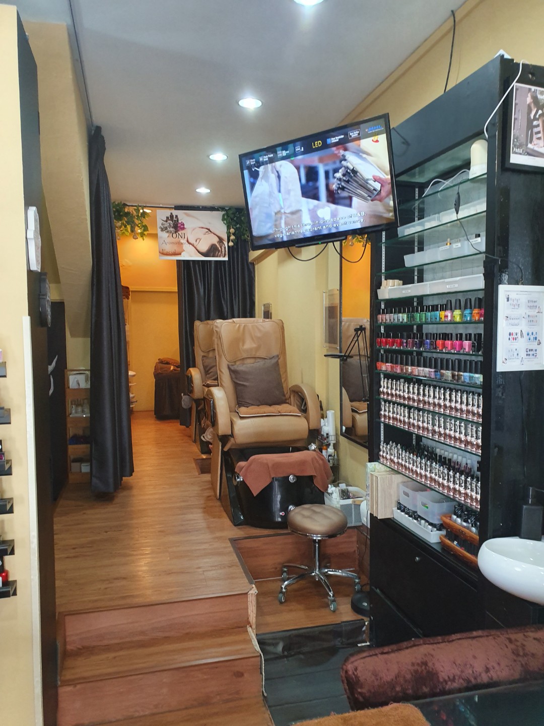 (Category: ) located in . Submitted by gtleasing (Listing ID 246442545, Image 1). Description: .