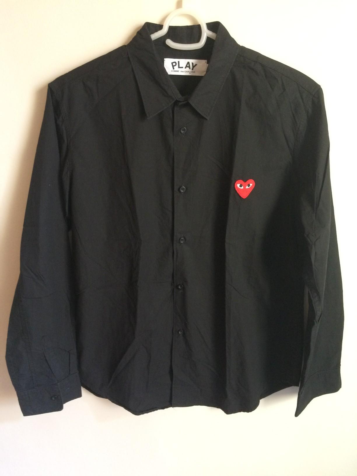 CDG PLAY Buttondown Longsleeve (Category: Sleep and Loungewear) located in Cebu City. Submitted by denimholic (Listing ID 246524806, Image 2). Description: Authentic CDG Play Buttondown XL (W24in / L29in.) Black good as new.