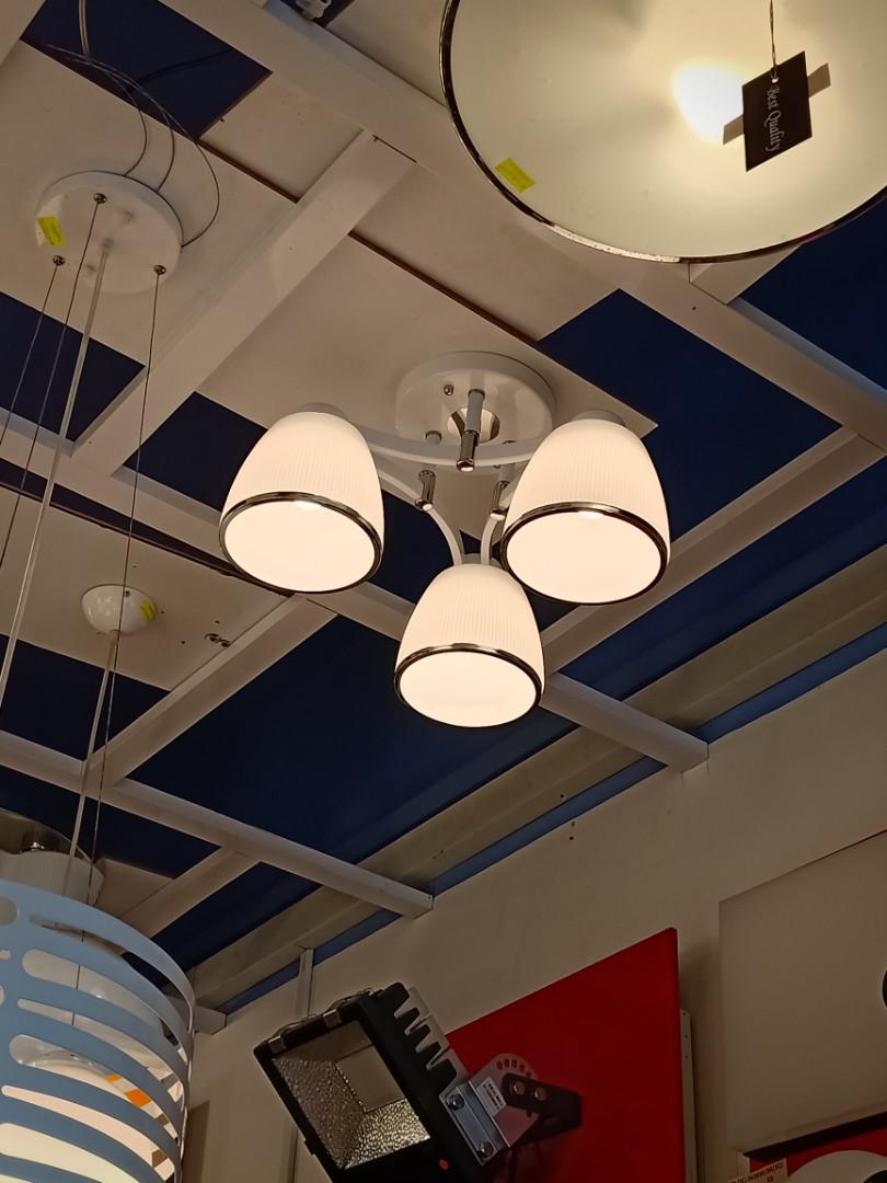 Ceiling light (Category: Lighting) located in Singapore. Submitted by yy_cola (Listing ID 246498346, Image 2). Description: In good condition Have display set/Brand new set *Helping friends (led lighting shop) to clear stock More lighting✔ Good quality ✔Selling cheaply. PM for more details..