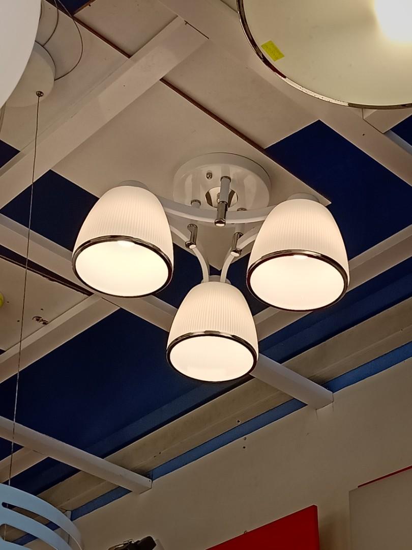 Ceiling light (Category: Lighting) located in Singapore. Submitted by yy_cola (Listing ID 246498346, Image 1). Description: In good condition Have display set/Brand new set *Helping friends (led lighting shop) to clear stock More lighting✔ Good quality ✔Selling cheaply. PM for more details..