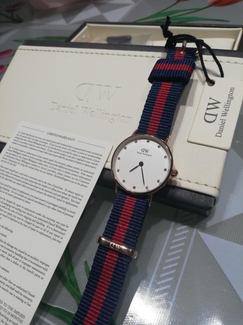 Brudgom kat Skyldig Daniel Wellington Watch (ladies) - classy Oxford, Women's Fashion, Watches  & Accessories, Watches on Carousell