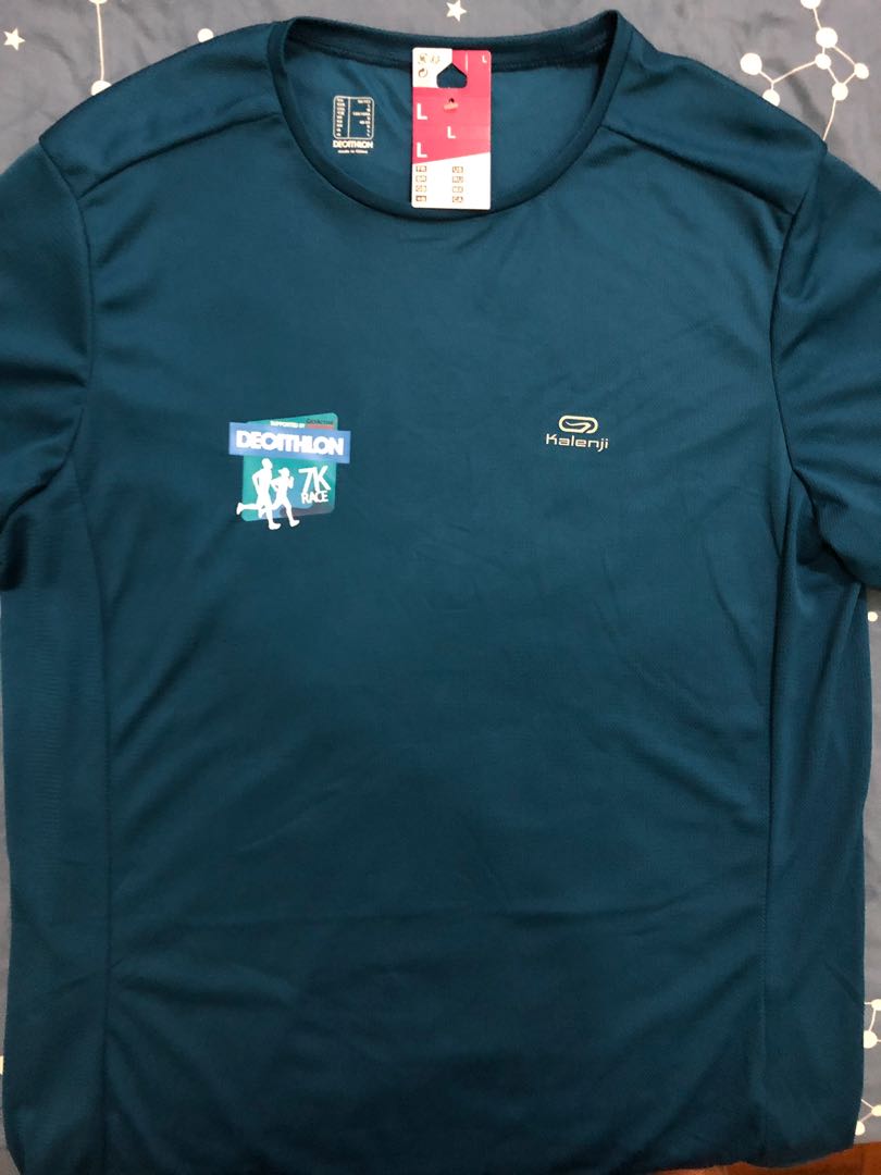 Decathlon Running T Shirt (L Size), Men's Activewear on Carousell