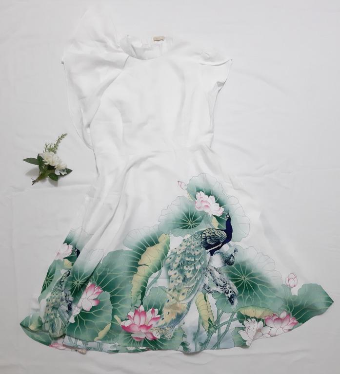 Dress Putih Motif Burung Merak On Carousell