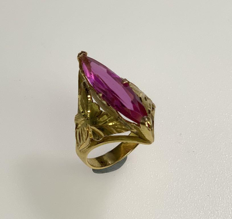 Fancy Stone Ring Vintage Women S Fashion Jewellery Rings On Carousell