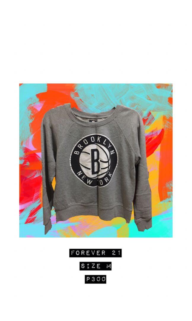 nets sweater
