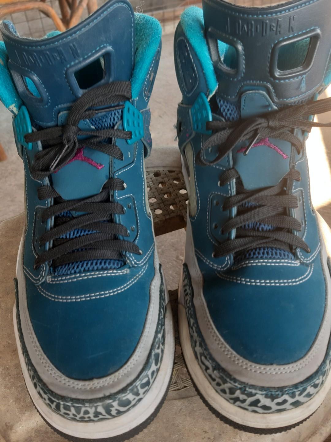 spizike space blue