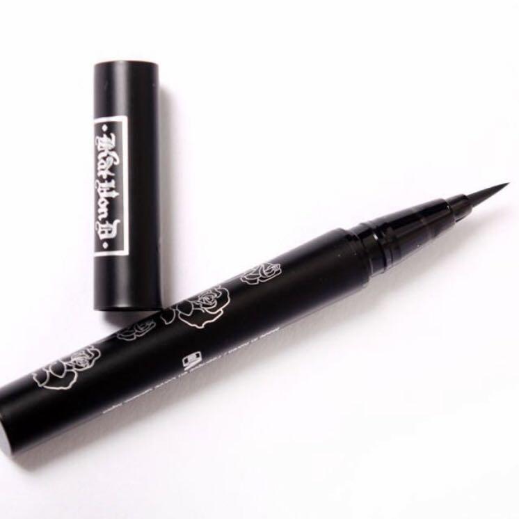 Kat Von D Liquid Eyeliner in Trooper Black (KVD Liquid Eyeliner Tattoo