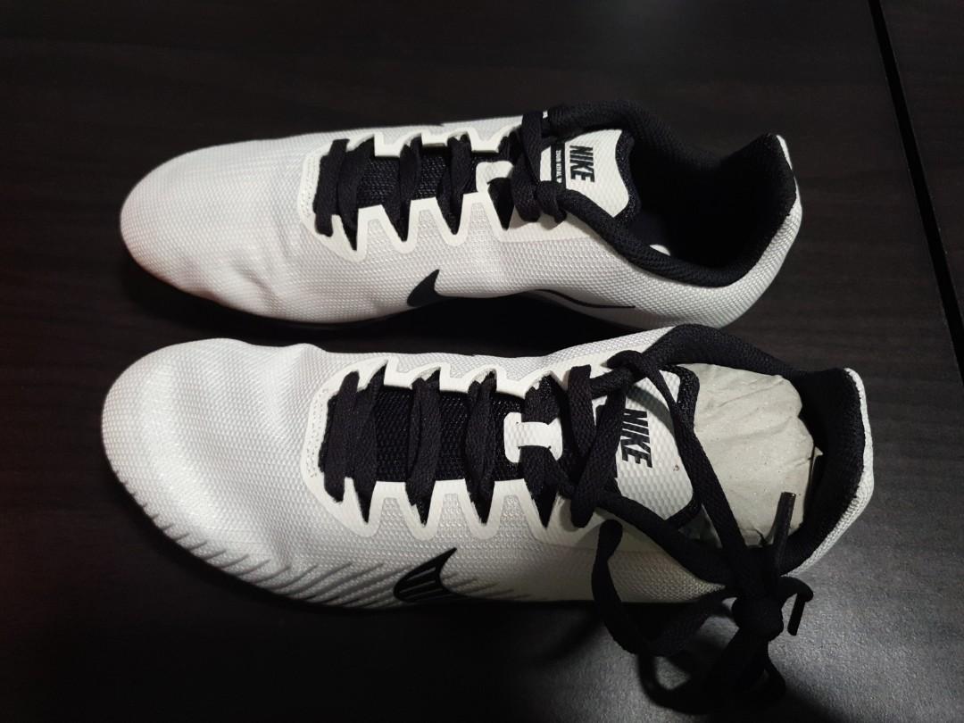 Nike Zoom Rival M9 spikes Men s Fashion Activewear on Carousell