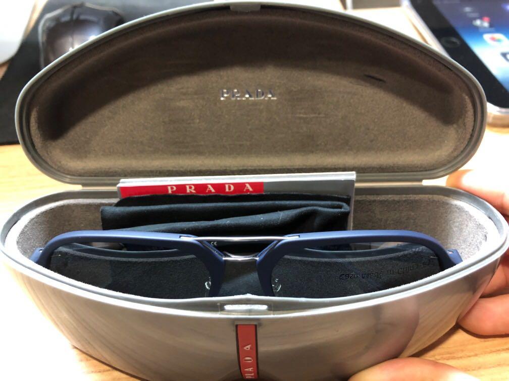 Sps05r prada store