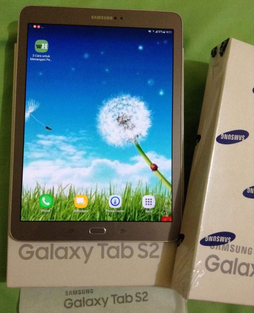 Samsung Galaxy Tab S2 Sm T815y Tablet Gold 9 7 Inch Telepon Seluler Tablet Tablet Di Carousell