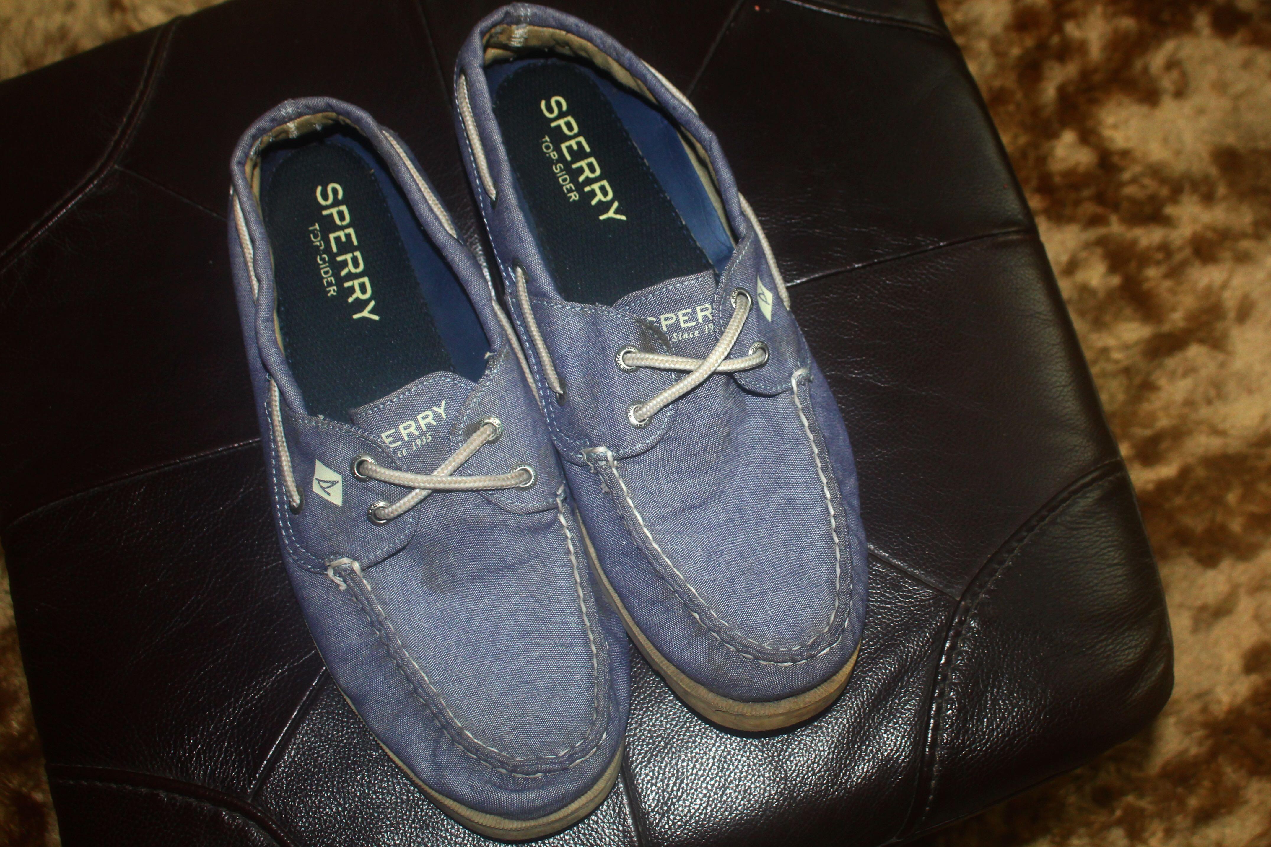canvas topsiders