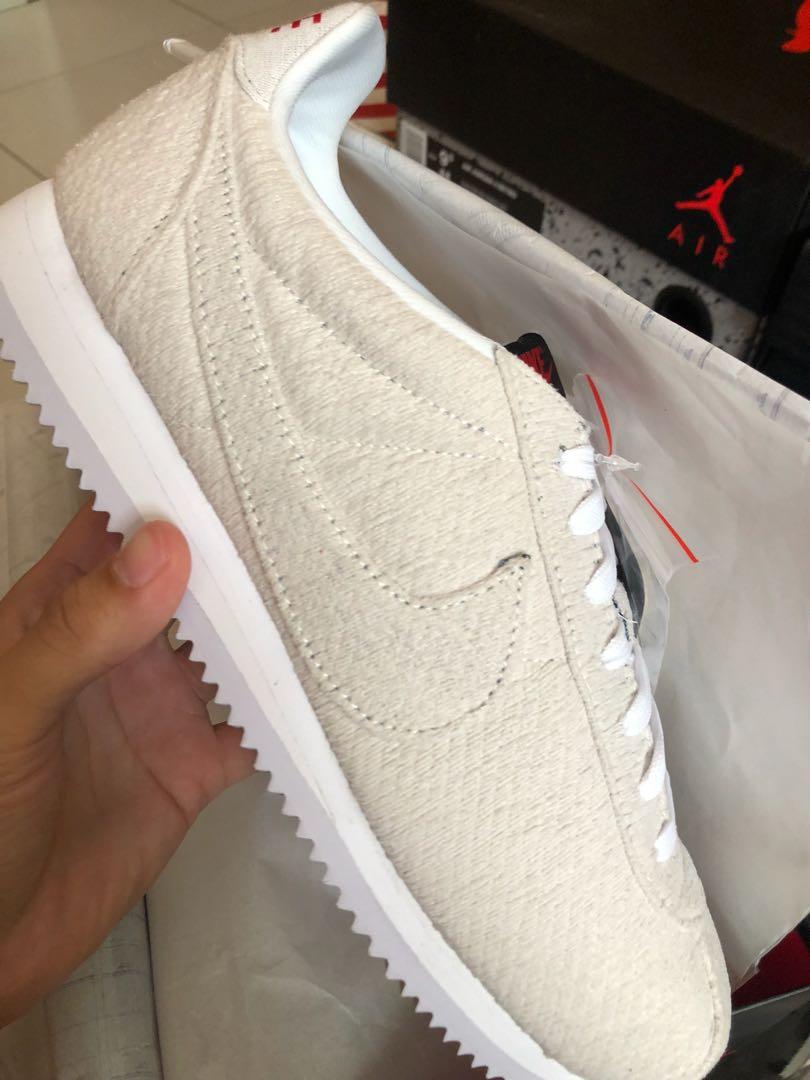 nike cortez lace lock
