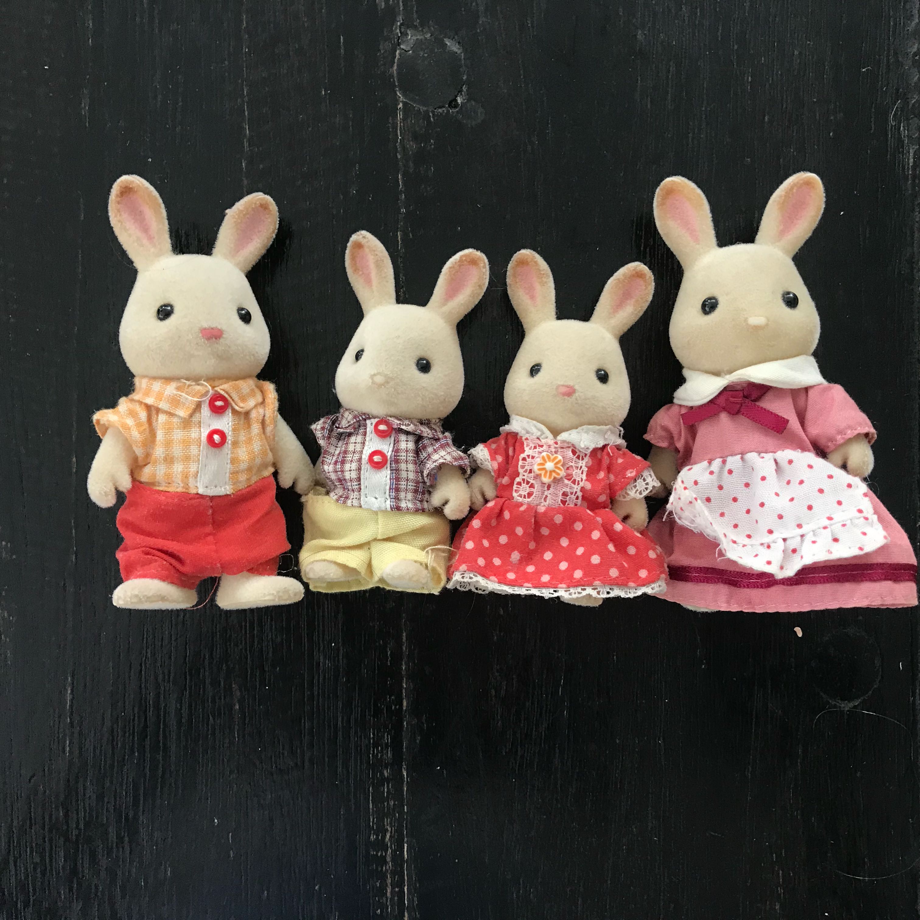Sylvanian milk rabbit family sale