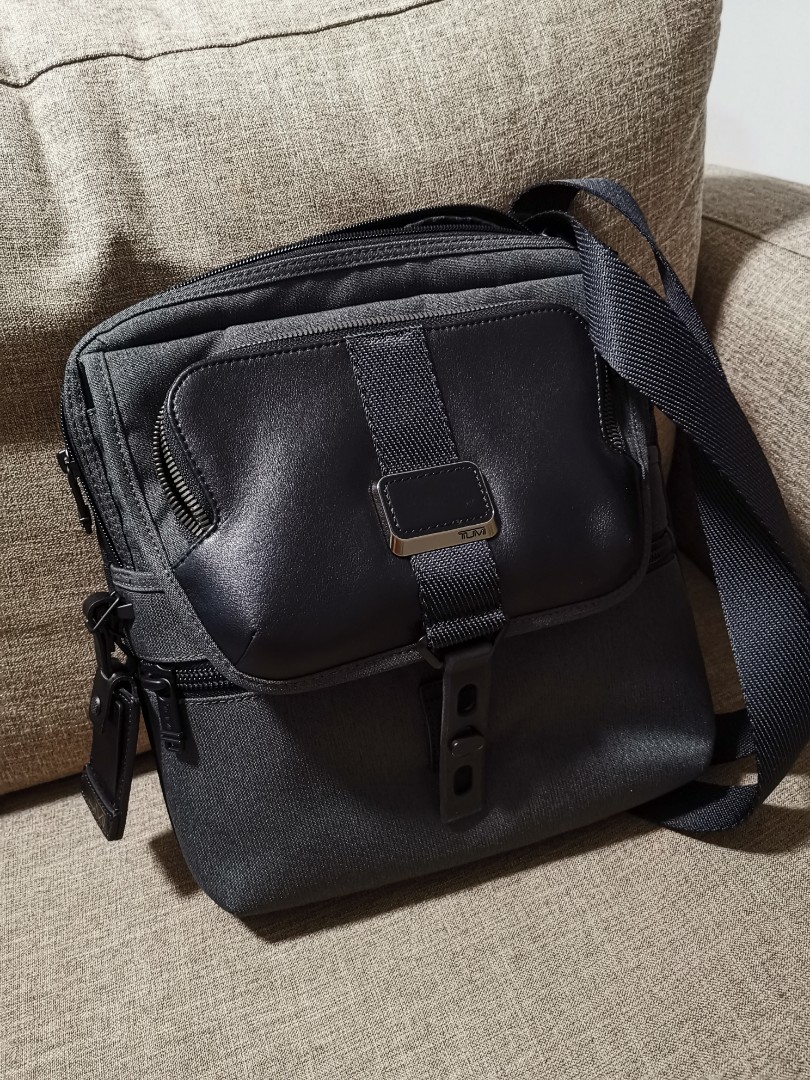 arnold zip flap