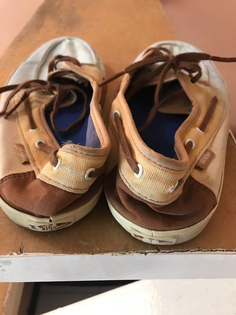 vans surf shoes