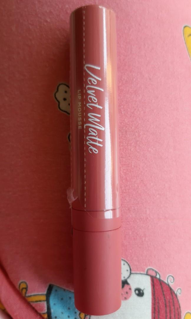 Velvet Matte Lip Mousse Wardah Health Beauty Makeup On