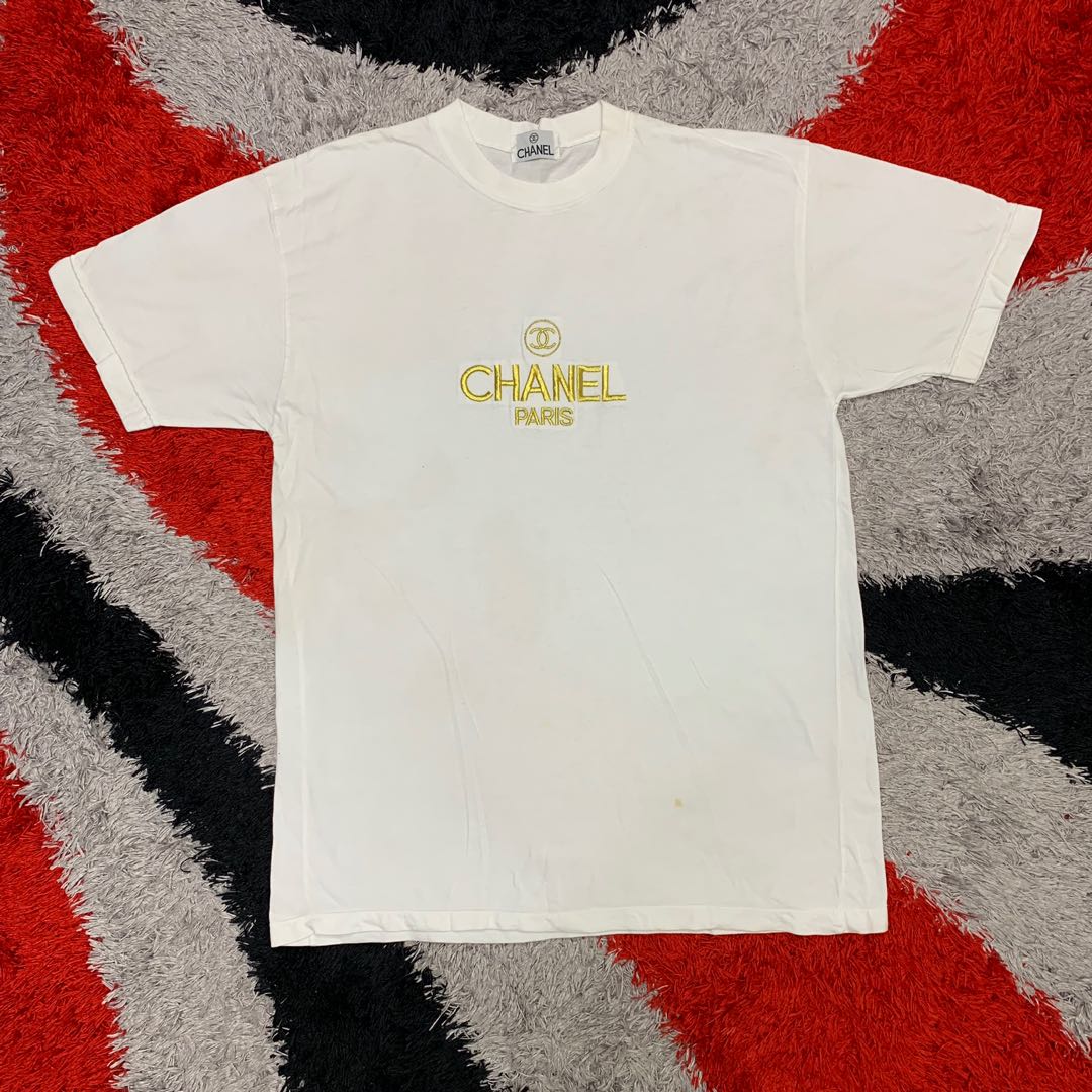 Vintage 90s Chanel Bootleg Tee T - Shirt, Men's Fashion, Tops & Sets,  Tshirts & Polo Shirts on Carousell