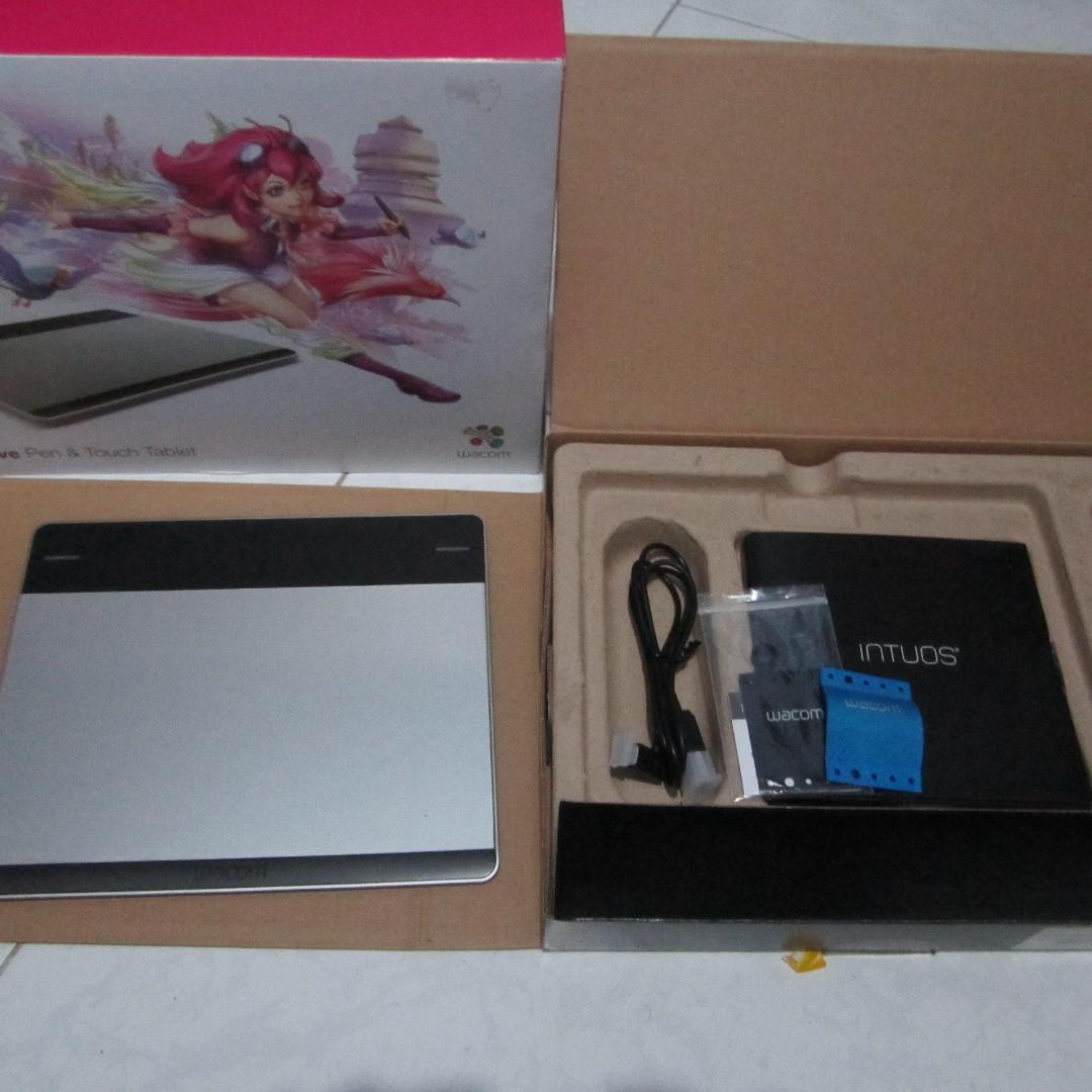 Wacom Intuos Manga Pen Touch Small Electronics Others On Carousell