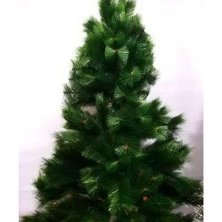 Classic Pine Tree Christmas Tree