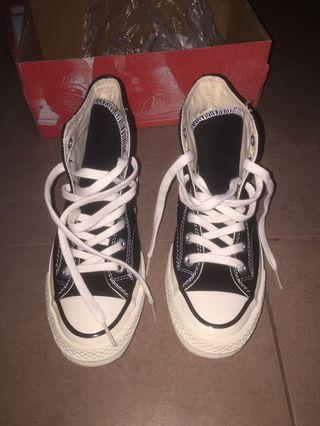 Sepatu Converse