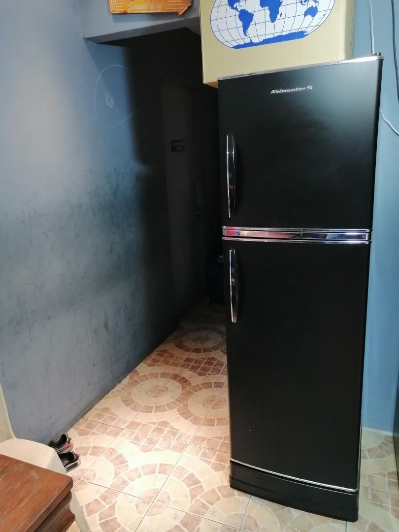 2 Door Kelvinator Refrigerator Tv Home Appliances Kitchen Appliances Refrigerators And Freezers On Carousell