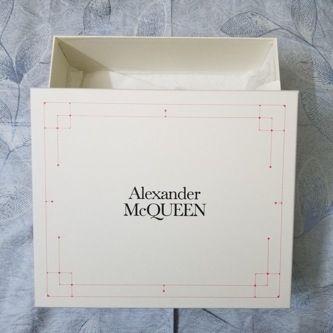 alexander mcqueen sneaker box