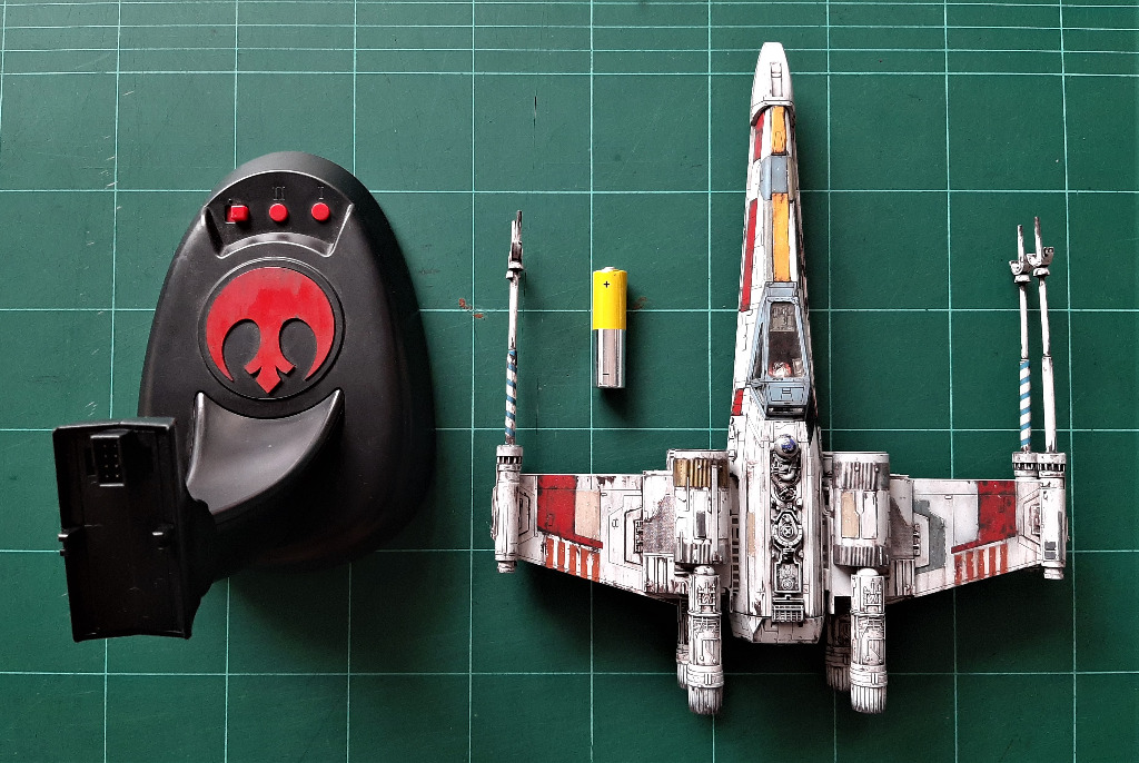 Bandai Star Wars 1 48 X Wing Moving Edition Model Kit Painted
