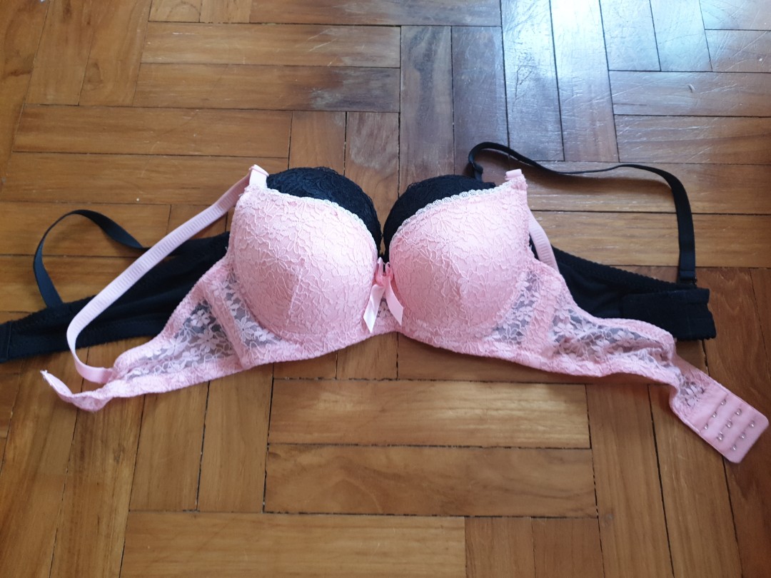 Pink Push Up Bra(Wired)36/80B #septsale, Women's Fashion, New Undergarments  & Loungewear on Carousell