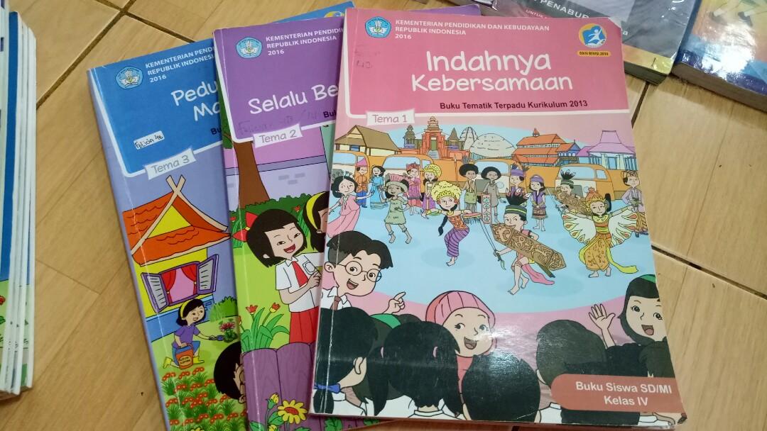 Buku Pkn Kelas 5 Sd Penerbit Erlangga Saling Berbagi